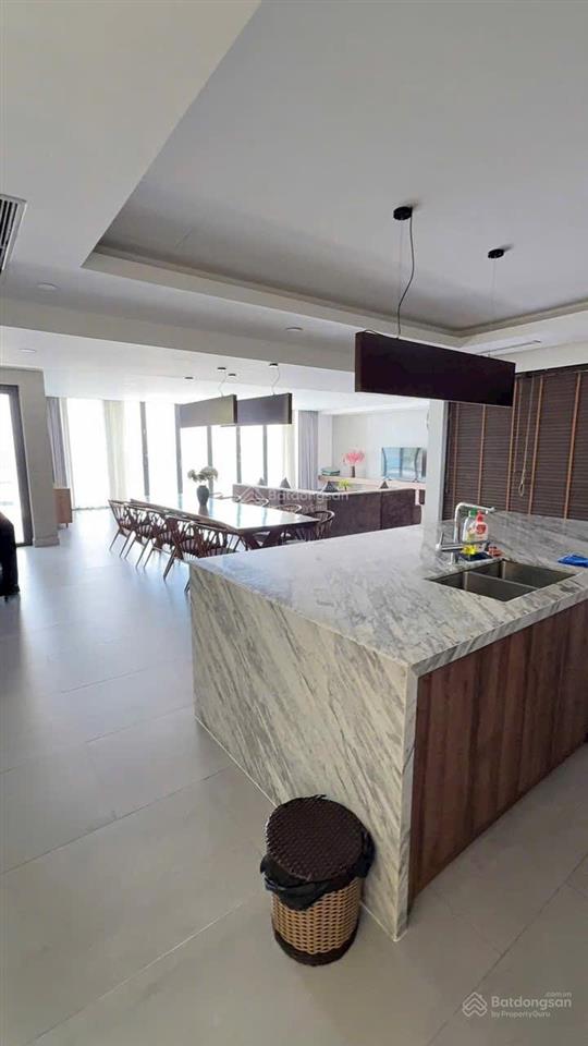 Bán biệt thự biển cao cấp anh nguyễn nha trang giá bán 80 tỷ