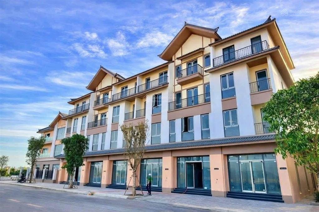 Em có sẵn căn 63m2 hướng đông bắc mát mẻ gần bãi tắm  diện tích 54m2 ngang 4.5m