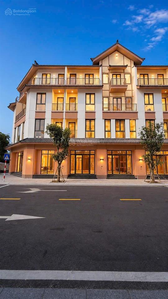 Nhà phố biển vinhomes pearl bay, cách biển chỉ 15 m, 16,199 tỷ