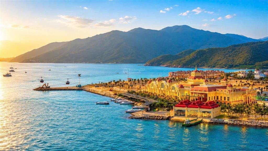 Bán nhà phố vinhomes pearl bay nha trang giá tốt căn nt1009 chỉ từ 14,092 tỷ