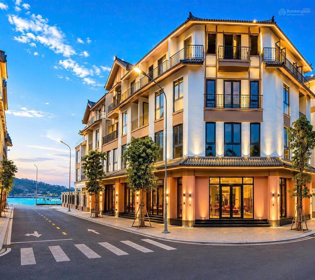 Bán nhà phố vinhomes pearl bay nha trang giá tốt căn nt1009 chỉ từ 14,092 tỷ