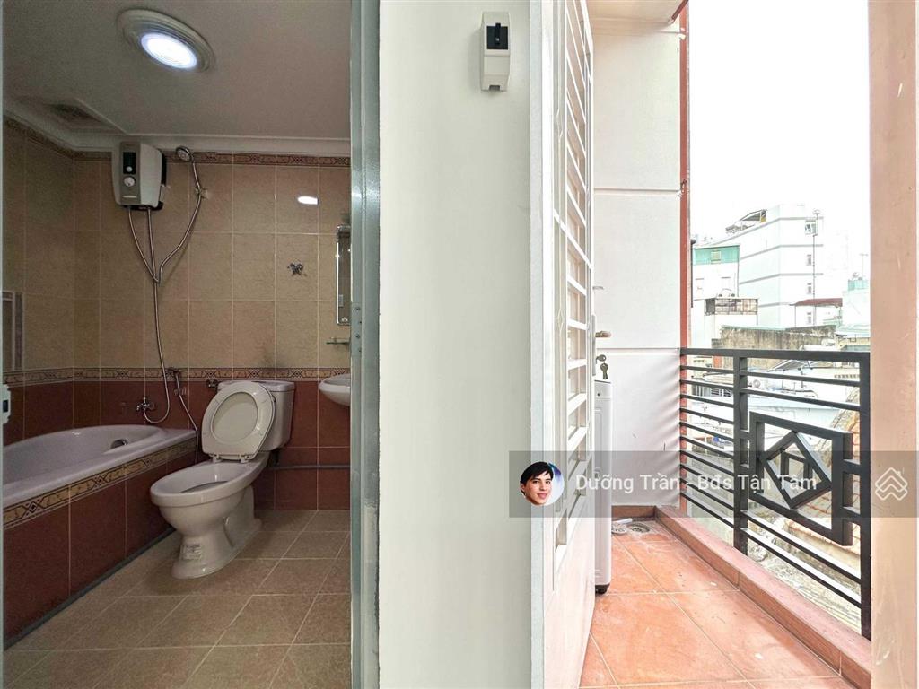Căn hộ 1pn balcon 43m2 máy giặt riêng full nt mới 100% q. phú nhuận. ngã 4 nguyễn văn trỗi