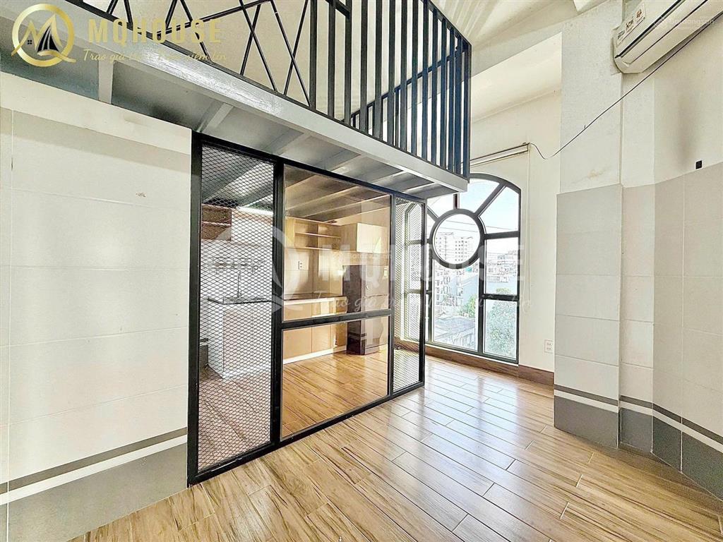 Duplex thang máy full nội thất rộng nhà siêu đẹp trống sẵn