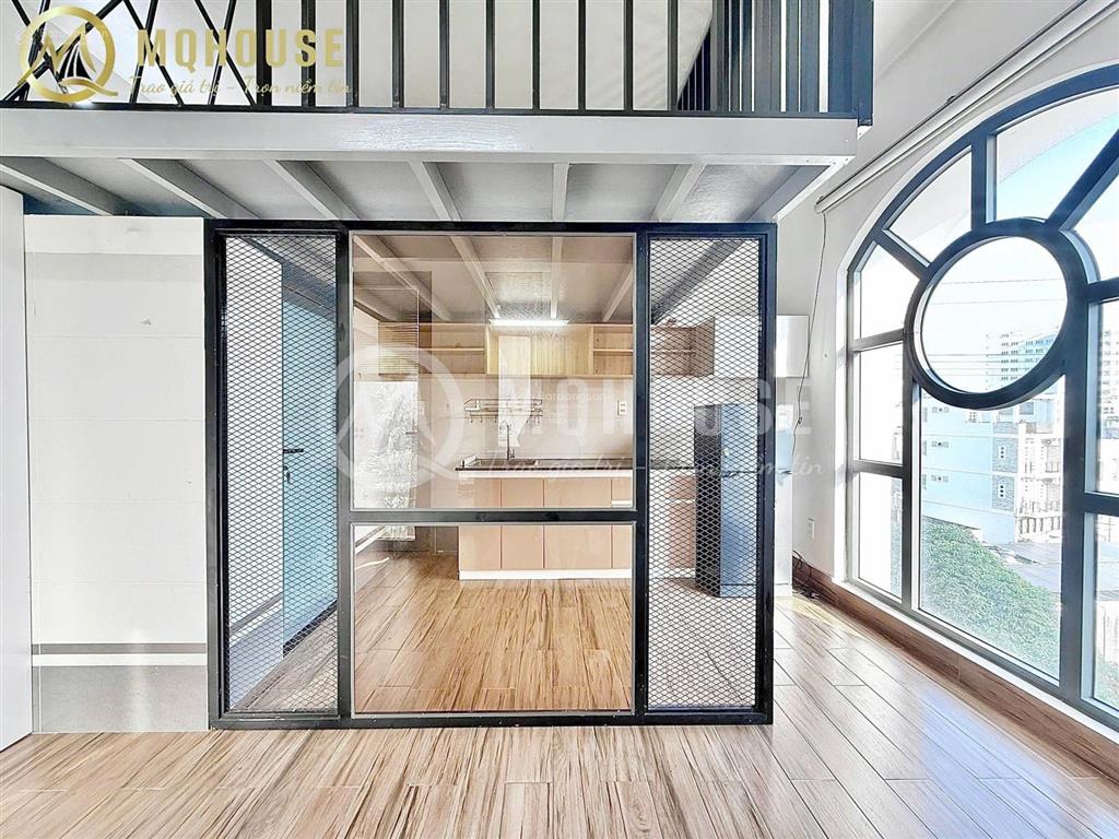 Duplex thang máy full nội thất rộng nhà siêu đẹp trống sẵn