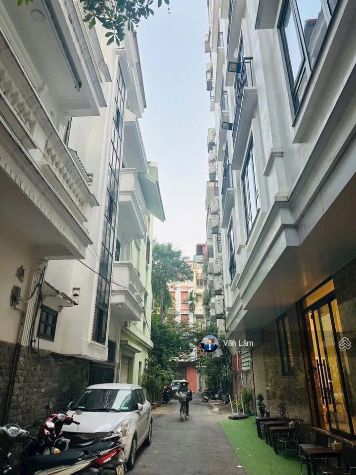 Bán gấp nhà phố đỗ quang  nguyễn thị định  cầu giấy  hà nội  phân lô ô tô  kinh doanh  ô tô