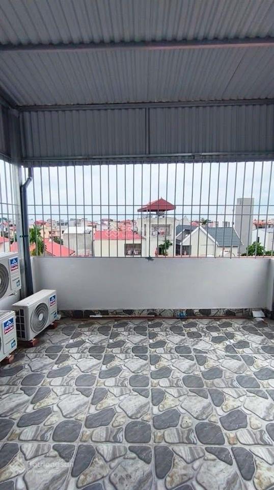 Tdp phượng nghĩa  phường chương mỹ nhà 5 tầng ô tô lùi cửa 3,4 tỷ ( có tl)