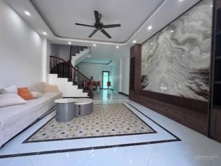 76m2 x 3 tầng full thổ cư, có sân để xe tại phụng châu chương mỹ giá 3,83 tỷ (có tl)