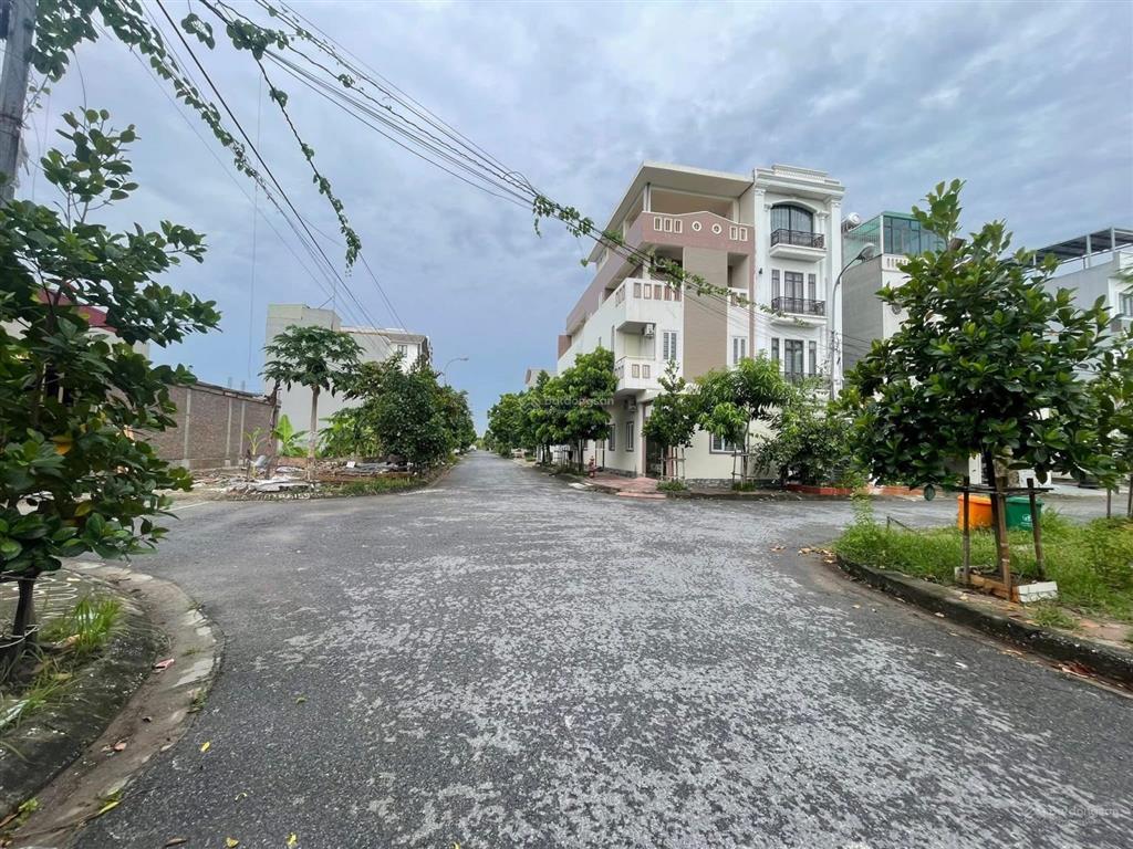 Giá chỉ 4,25 tỷ sở hữu ngay lô đất 86,8m đường trang quan