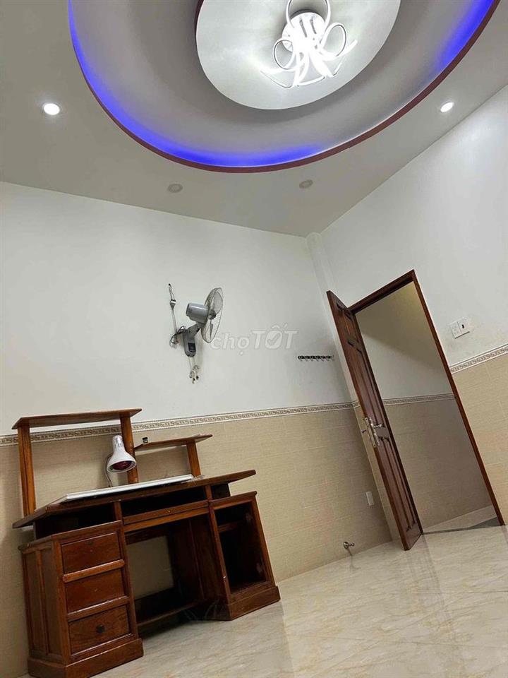 cho thuê nhà nguyên căn gần chợ bình thành công viên hồ trái tim
