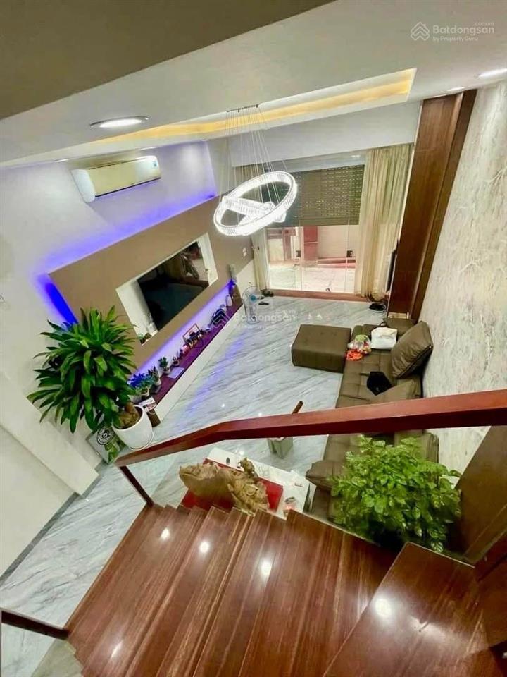 Thật luôn! hoàng quốc việt, thoáng trước sau, 10m ra ô tô tránh, ngõ thông, nhà đẹp, ở luôn