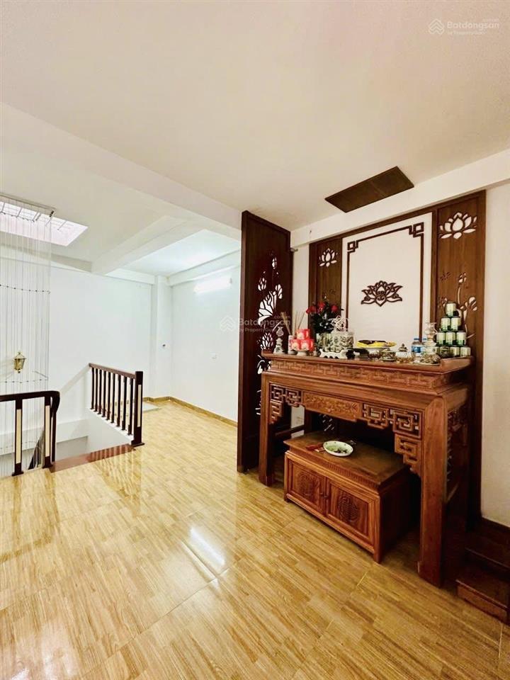 Nhà riêng chia lô nguyễn khánh toàn, ngõ thông, 20m ô tô tránh, móng 6t, sổ vuông, kinh doanh, 41m2