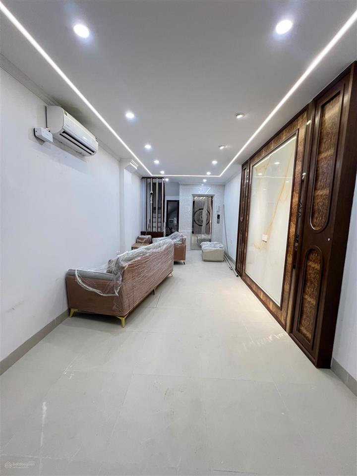 Quá hiếm. phân lô nguyễn khang, ngõ thông 2 ô tô tránh, kd, mới, gara 7 chỗ, thang máy, 36m2*7t