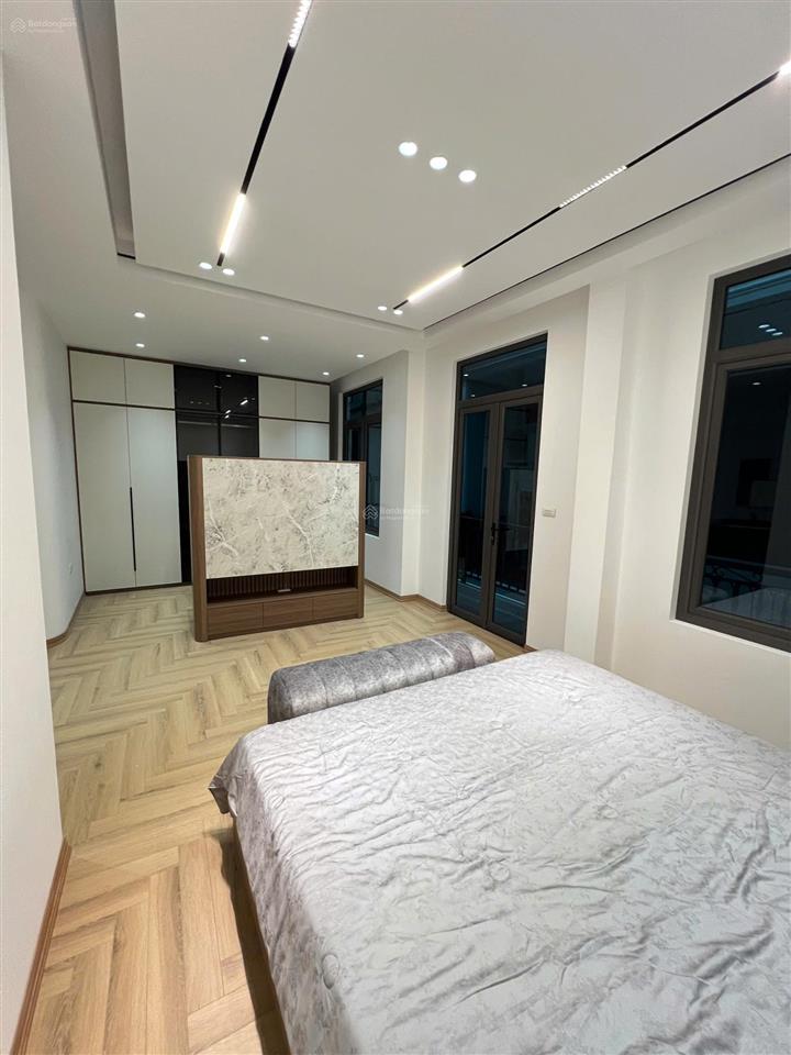 Rất đẹp, hoàng hoa thám. ngõ thông, thang máy, kinh doanh, 50m ra phố, xây mới, 2 thoáng, 41m2*6t
