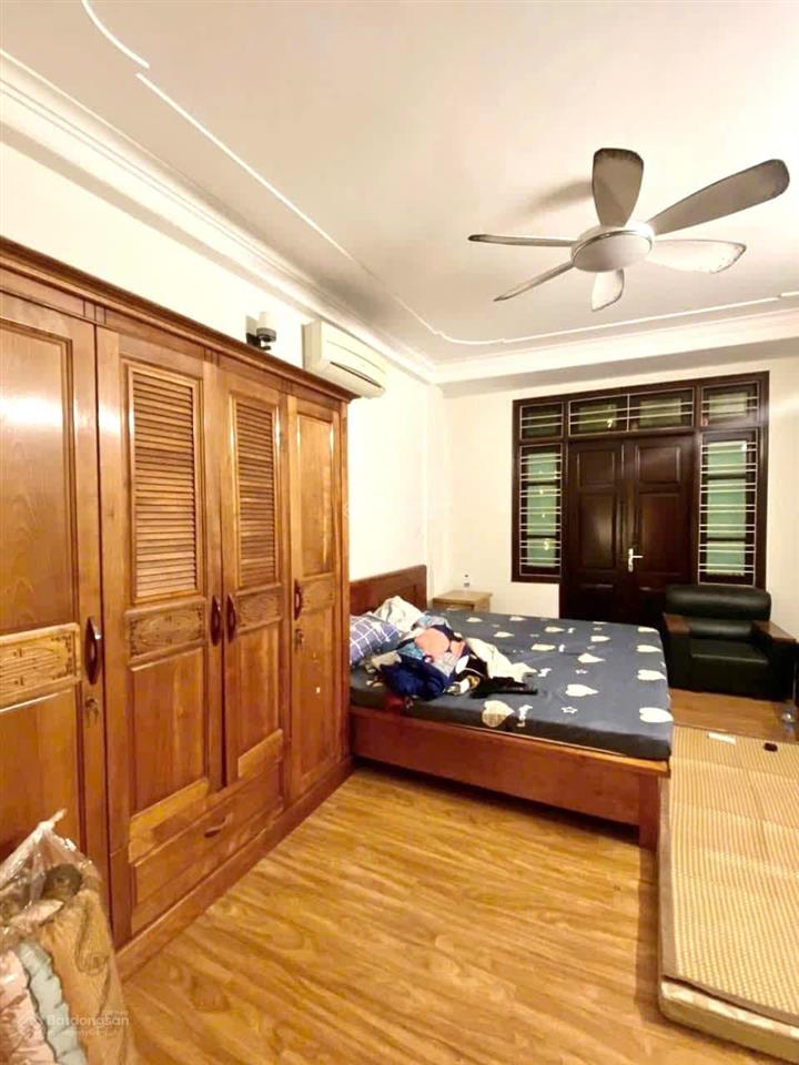Giá mềm! p. đội cấn, 45m ra phố, sát hồ, ngõ ba gác thông, dân xây đẹp, sổ vuông, mt 4.5m, 41m2*5t