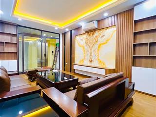 Siêu hiếm, đội cấn, ngõ thông ô tô, thoáng trước sau, thang máy, đủ đồ ở luôn, hơn 9 tỷ