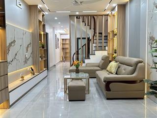 Phải nhanh, lạc long quân, nhà đẹp, 2 thoáng, ngõ thông ô tô, 20m ra phố, võ chí công, tây hồ