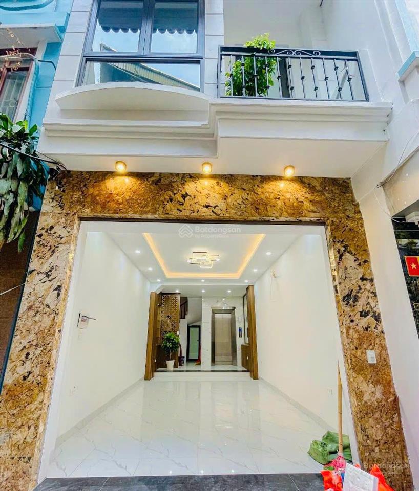 Nhà ngọc hà, ngõ thông rộng 2.5m, sát phố, gần ô tô, thang máy, ko qh, sổ vuông, gpxd đủ, 42m2*6t