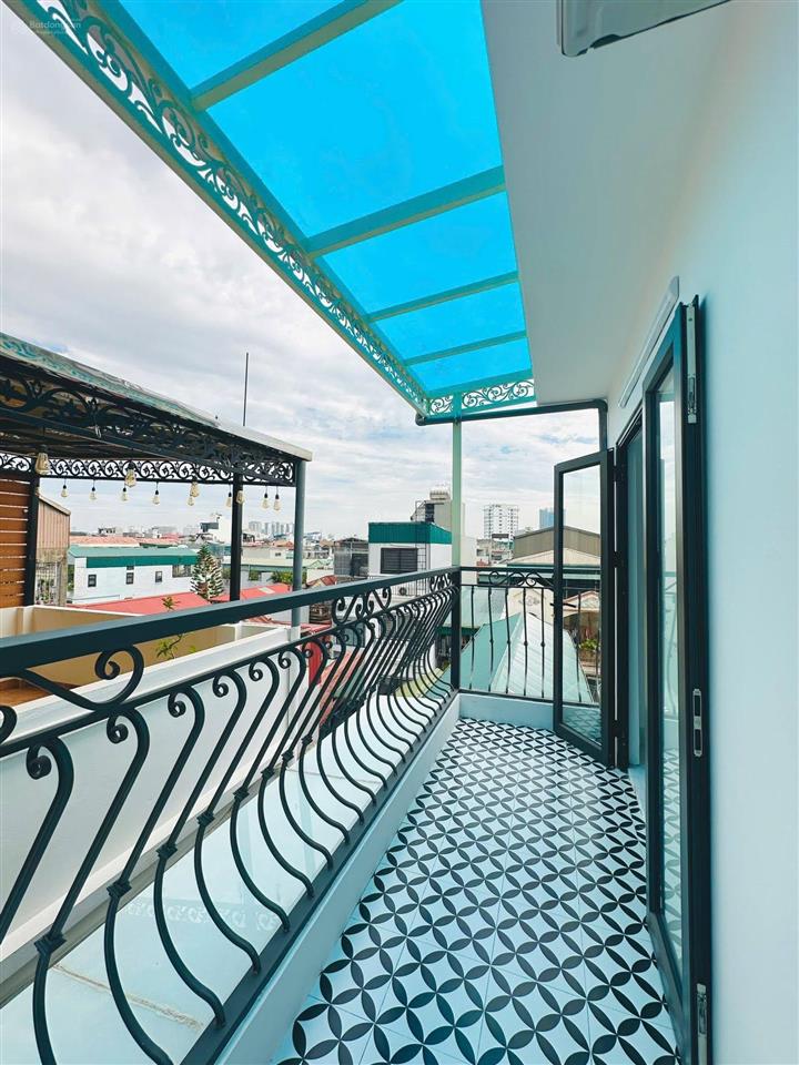 Nhà trung kính, trần duy hưng, ngõ thông, 10m ra ô tô, ko qh, 3 thoáng, thang máy, tặng nt, 52m2*6t