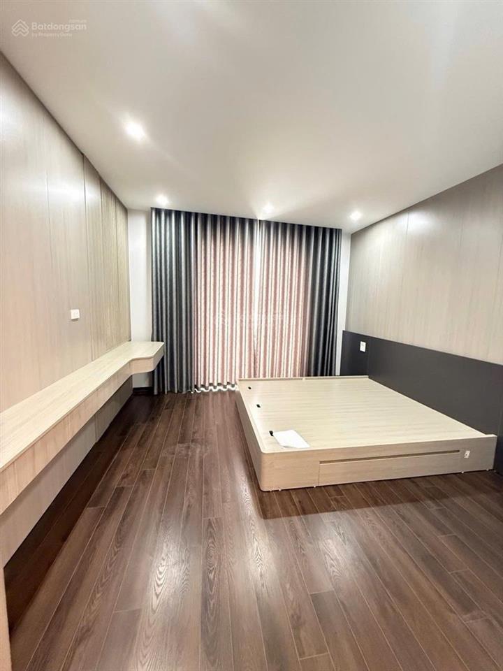 Nhà nguyễn khang, cầu giấy, thoáng trước sau, ngõ ôtô kinh doanh, thang máy, full đồ, 41m, hơn 8ty
