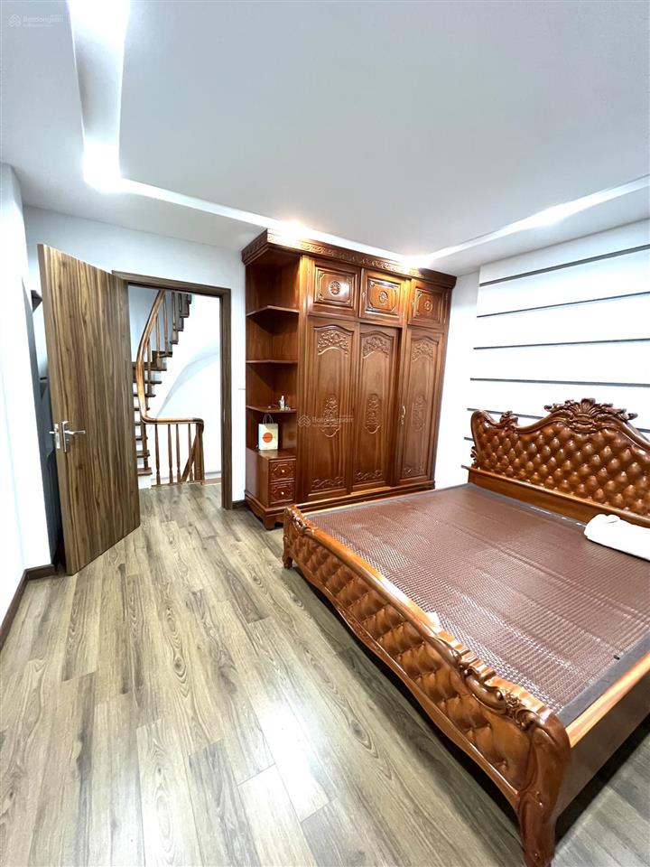 Nhà trung kính, ngõ thông ô tô 35m, full đồ ở luôn, thoáng sáng, không quy hoạch, 38m2, hơn 7 tỷ
