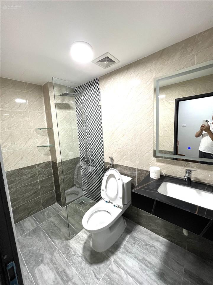 Nhà trung kính, ngõ thông ô tô 35m, full đồ ở luôn, thoáng sáng, không quy hoạch, 38m2, hơn 7 tỷ