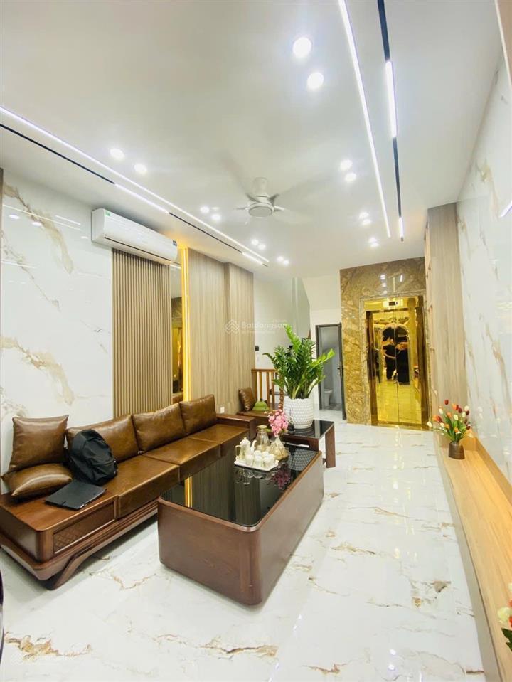 Thật luôn! hoàng quốc việt, thang máy, thoáng trước sau, 10m ô tô tránh, ngõ thông, nhà đẹp, ở luôn