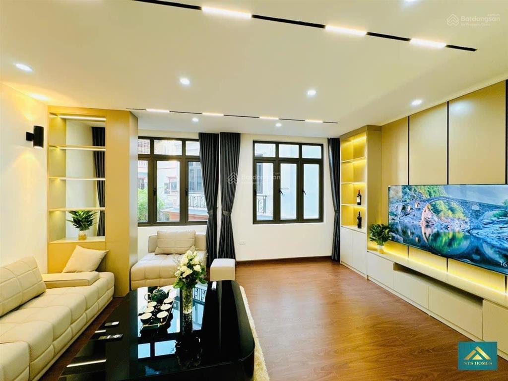 Trần duy hưng, gần vành đai 2.5, thoáng trước sau, ô tô 35m, thang máy, đủ đồ, ngõ thông 48m2