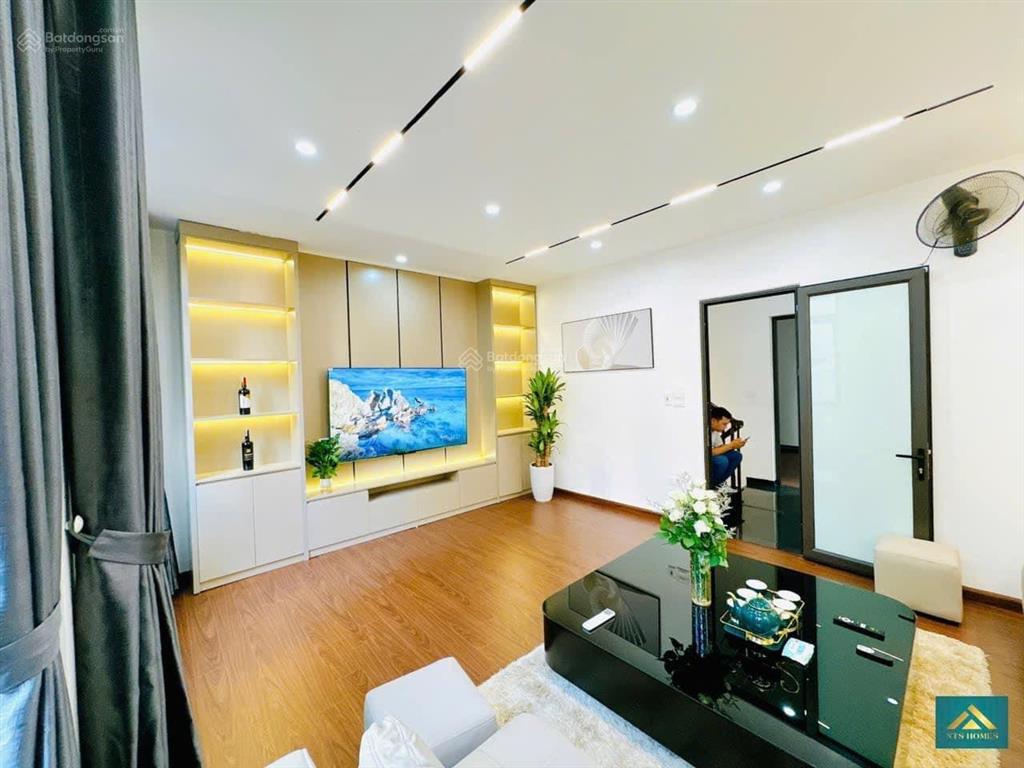 Trần duy hưng, gần vành đai 2.5, thoáng trước sau, ô tô 35m, thang máy, đủ đồ, ngõ thông 48m2