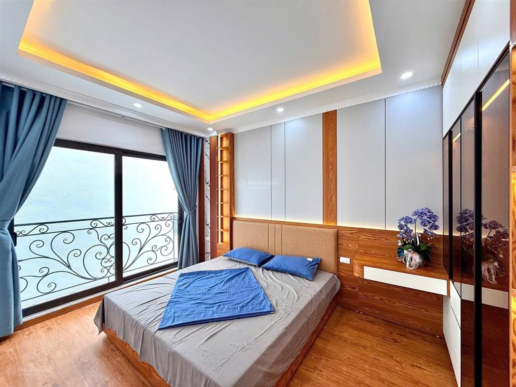 Hạ giá bán gấp, nhà phan kế bính, lô góc, thang máy, ngõ thông, đủ đồ, ở luôn, 51m, hơn 9 tỷ