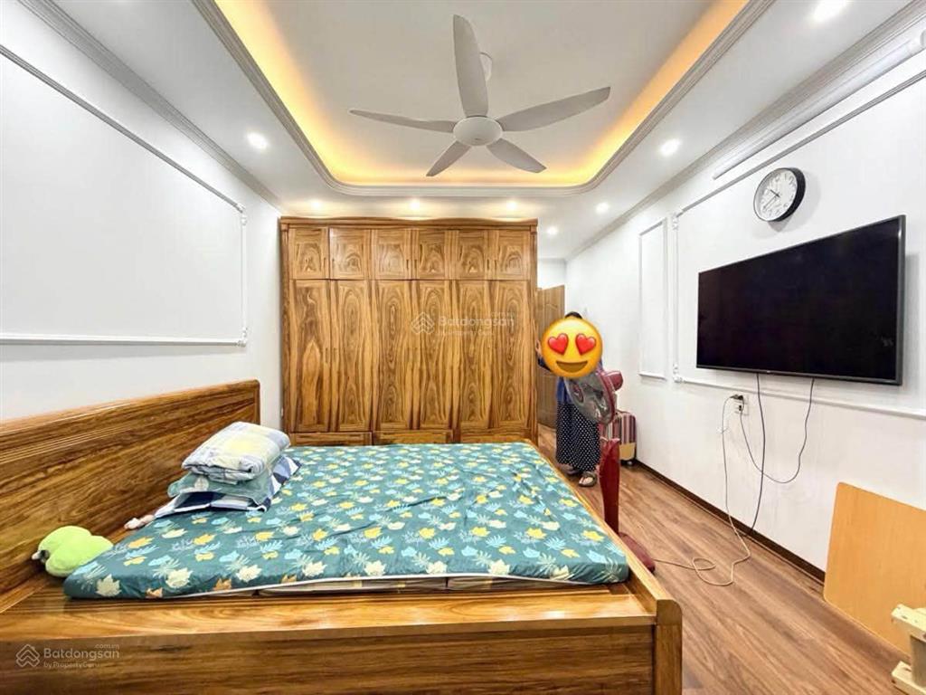 Mặt ngõ nguyễn chí thanh, ngõ thông kinh doanh, thang máy, ô tô qua nhà, móng 7t, dt ~22tr/th, 39m2