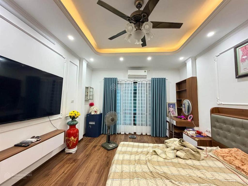 Mặt ngõ nguyễn chí thanh, ngõ thông kinh doanh, thang máy, ô tô qua nhà, móng 7t, dt ~22tr/th, 39m2