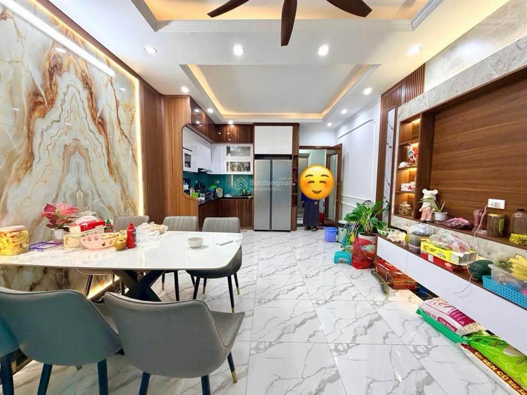 Mặt ngõ nguyễn chí thanh, ngõ thông kinh doanh, thang máy, ô tô qua nhà, móng 7t, dt ~22tr/th, 39m2