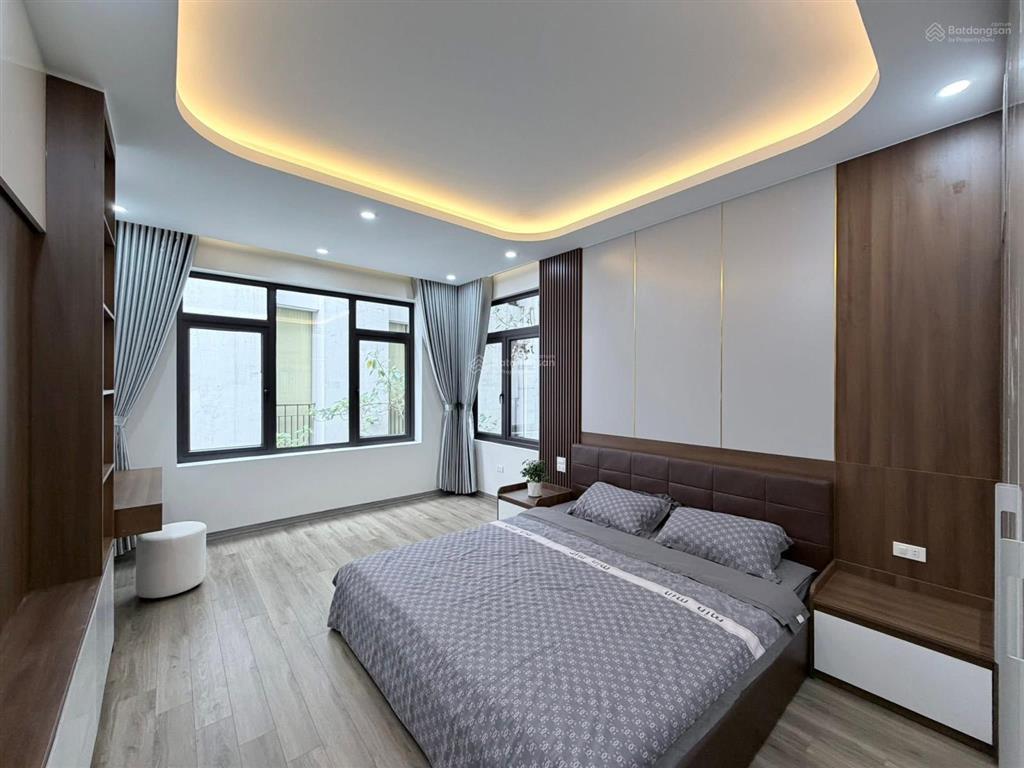Phải nhanh! phố ngọc hà, ngõ ô tô thông đội cấn, thang máy, mới đẹp, full đồ, thoáng trước sau