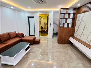 Bán gấp! mặt ngõ cầu giấy, 2 thoáng, thang máy, thông sàn, ô tô qua, sổ cc, tặng nt, ở luôn, 38m*7t