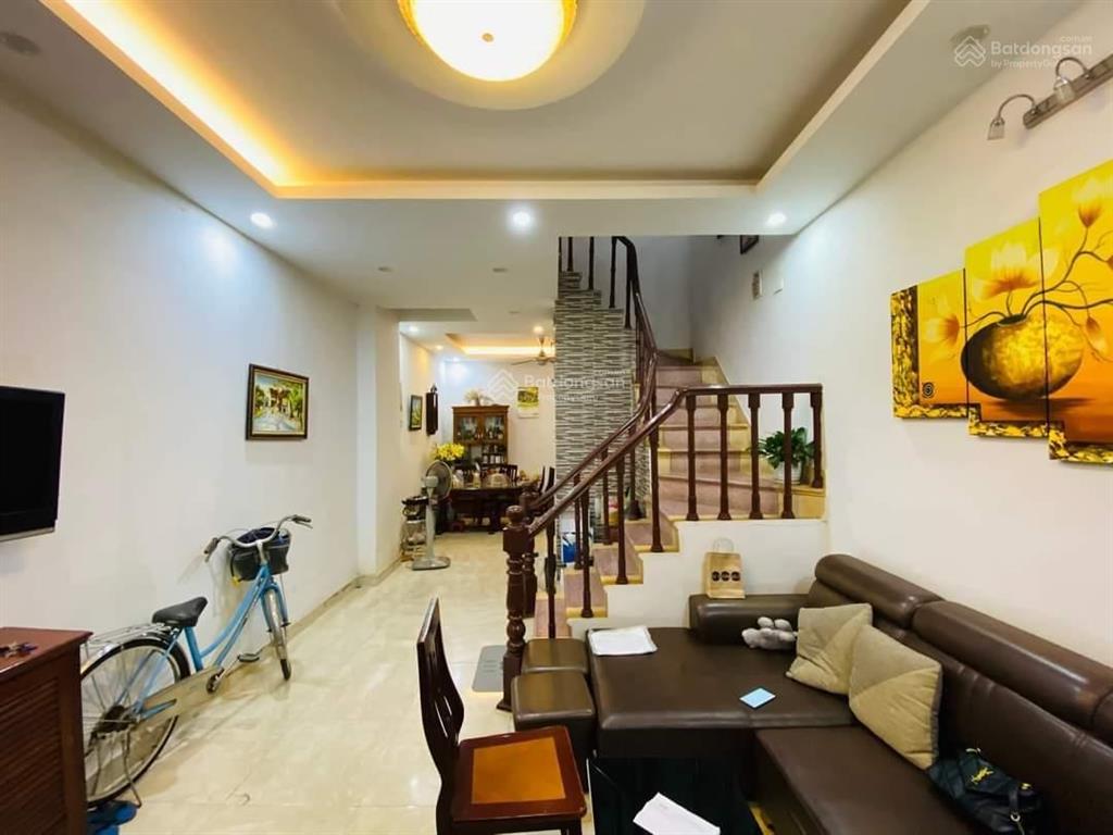 Chính chủ cần bán nhà nguyễn khang, thoáng trước sau, dân xây, ngõ thông, gần phố, 35m ôtô, hơn 7ty