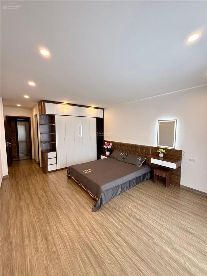 Gấp! nguyễn khang, ngõ ô tô, thang máy, mới đẹp, full đồ, không quy hoạch, thoáng trước sau, 8,7 tỷ