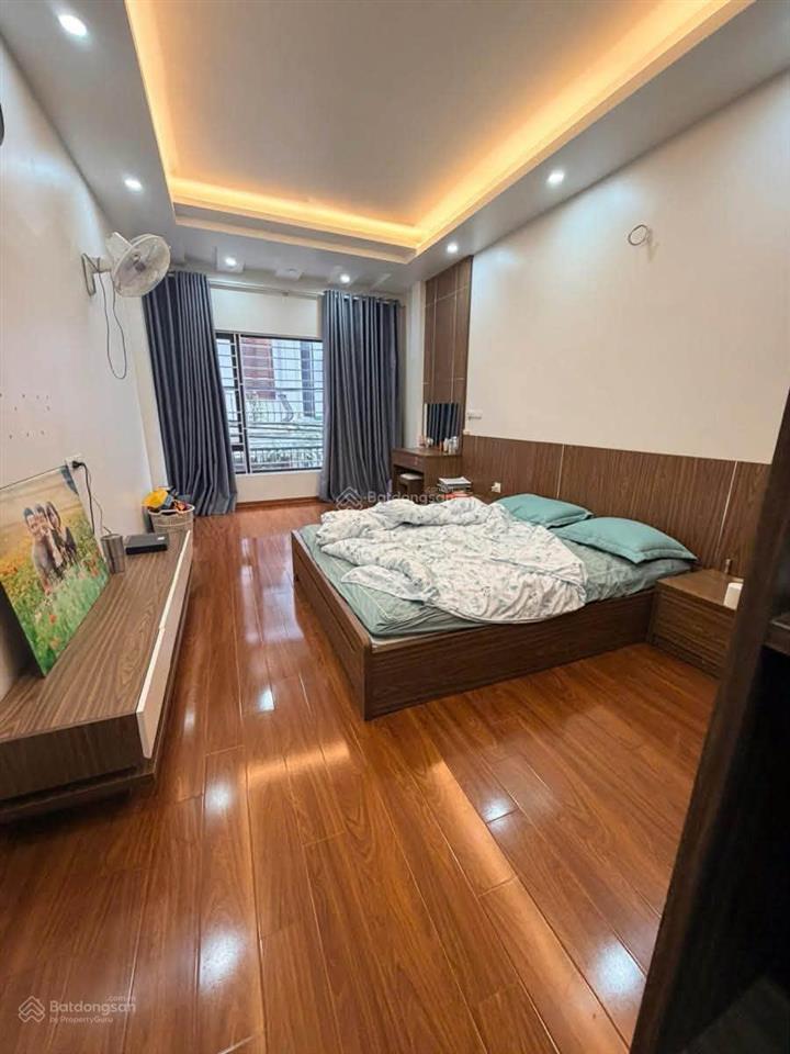 Mặt ngõ trần duy hưng, lô góc 2 thoáng, ngõ thông, ô tô đỗ cổng, 50m ra mặt phố, không qh, 51m2*5