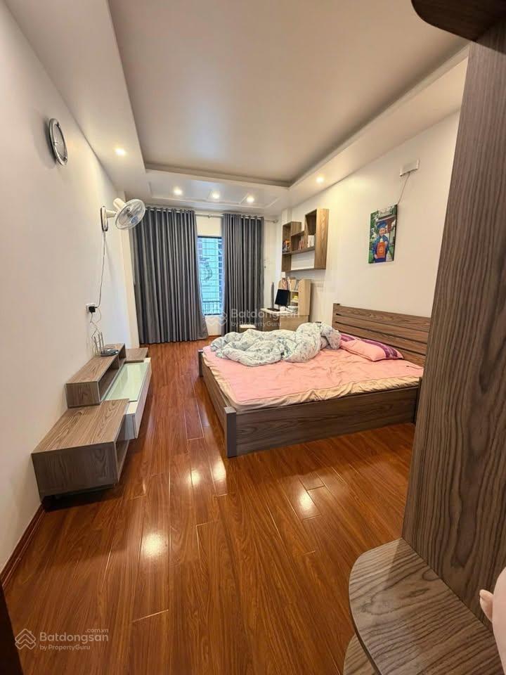 Mặt ngõ trần duy hưng, lô góc 2 thoáng, ngõ thông, ô tô đỗ cổng, 50m ra mặt phố, không qh, 51m2*5