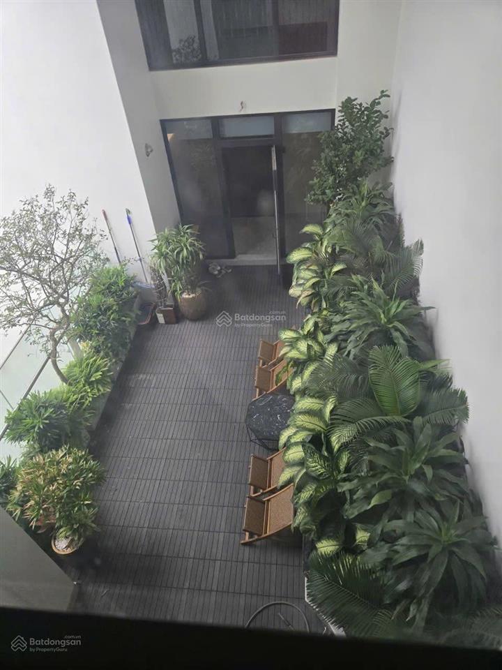 Bán gấp penthouse sunshine green iconic 250m2 4pn nổi bật long biên 0979 227 ***