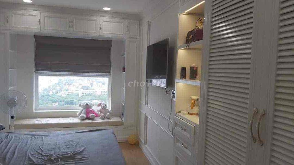 Cho thuê căn hộ chính chủ 3 PN - Nội Thất đầy đủ