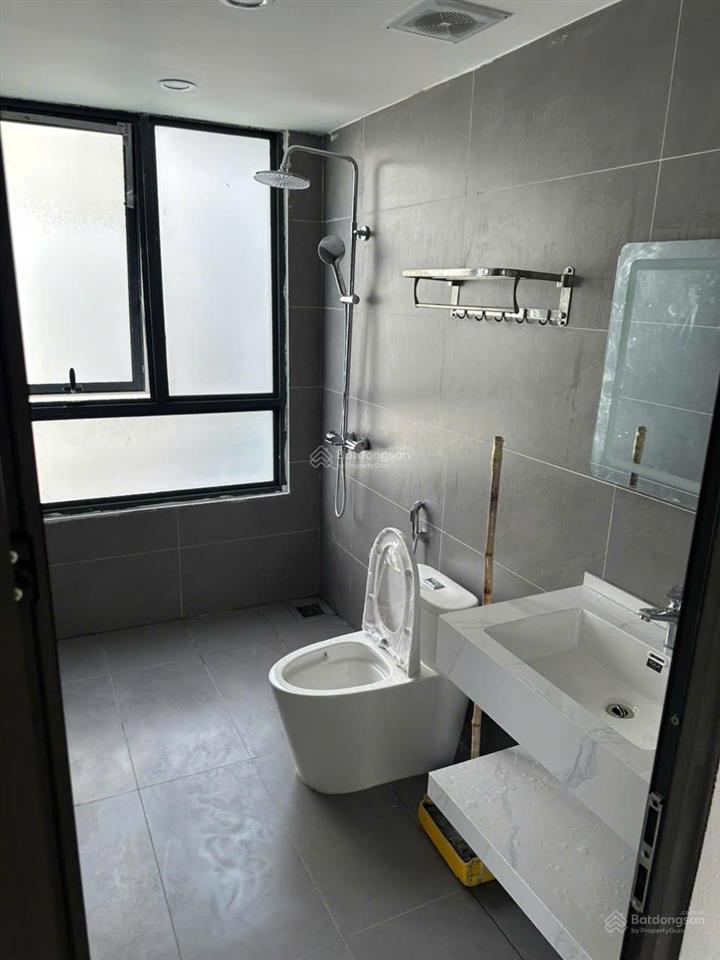 Cho thuê bt 5pn, 3wc, 180m2 giá tốt tại an vượng villa, tố hữu, hà đông