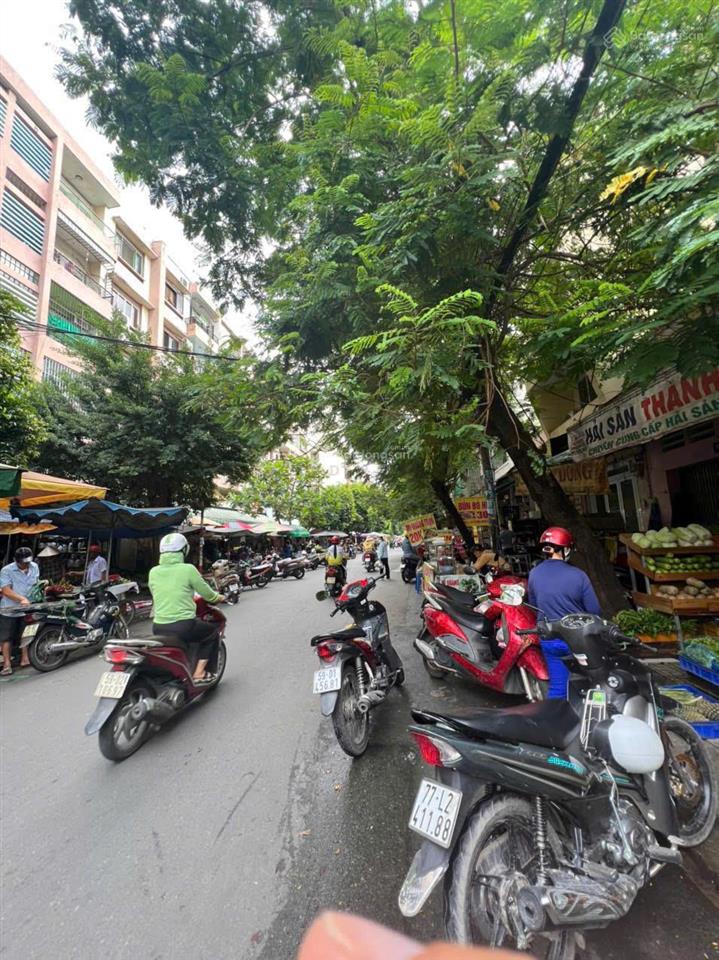 Bán cc tây thạnh dt 45m2 lầu 3, giá 2 tỷ 1, sổ lâu dài