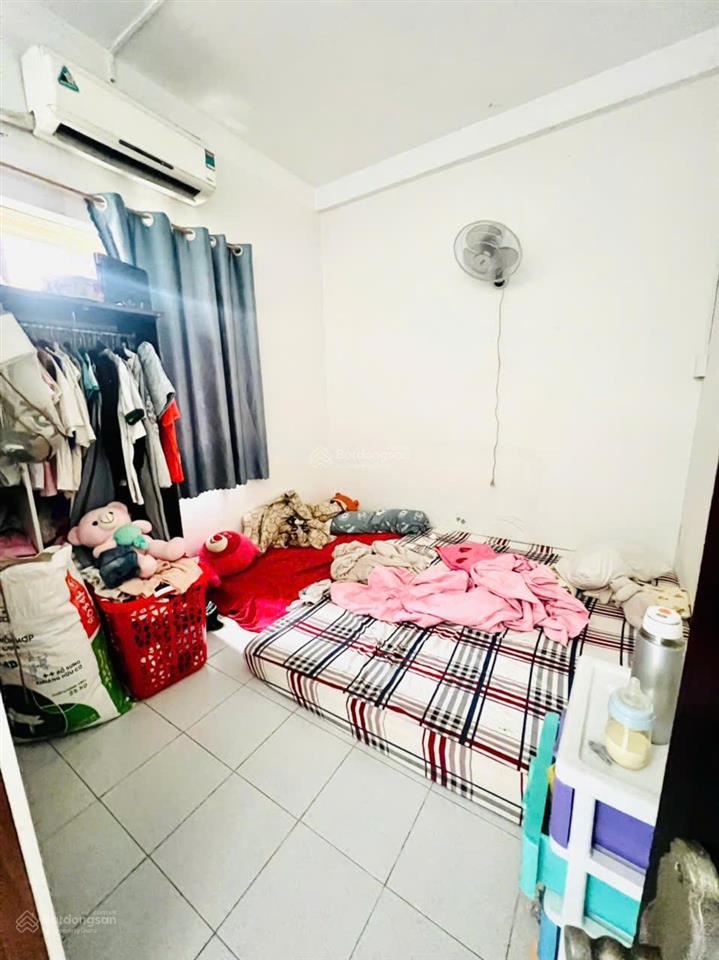 Bán cc tây thạnh dt 45m2 lầu 3, giá 2 tỷ 1, sổ lâu dài