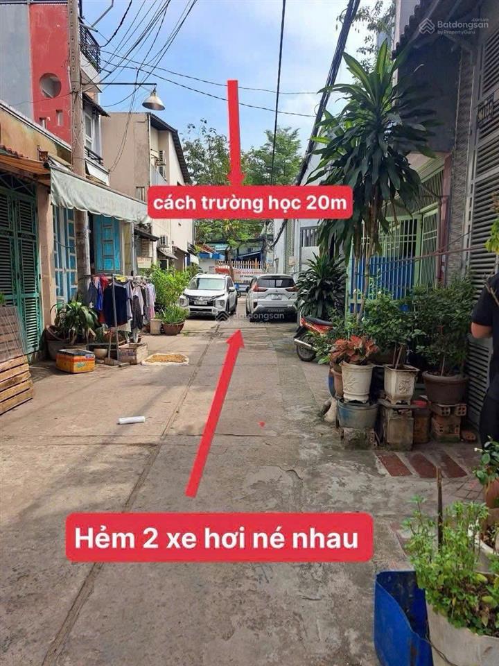 Hàng hót sát kênh tham lương 4x14m trệt lầu chỉ 5tỷ250 tl đường 7m gần trường học