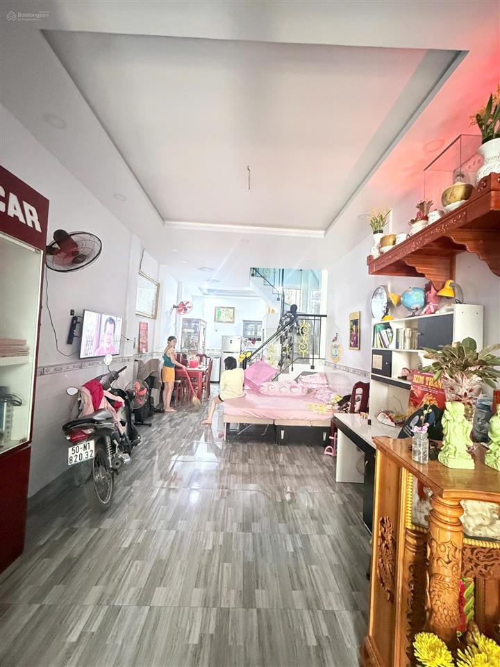 Chủ ngộp hẻm 4m, đs2, bình hưng hoà, dt 4x14m, có 1 lầu giá 3tỷ950 tl