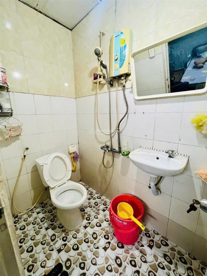 Bán cc tây thạnh lầu 1, dt 72m 2pn 2wc 3ty150 còn tl , sổ lầu dài , gần aeon tp