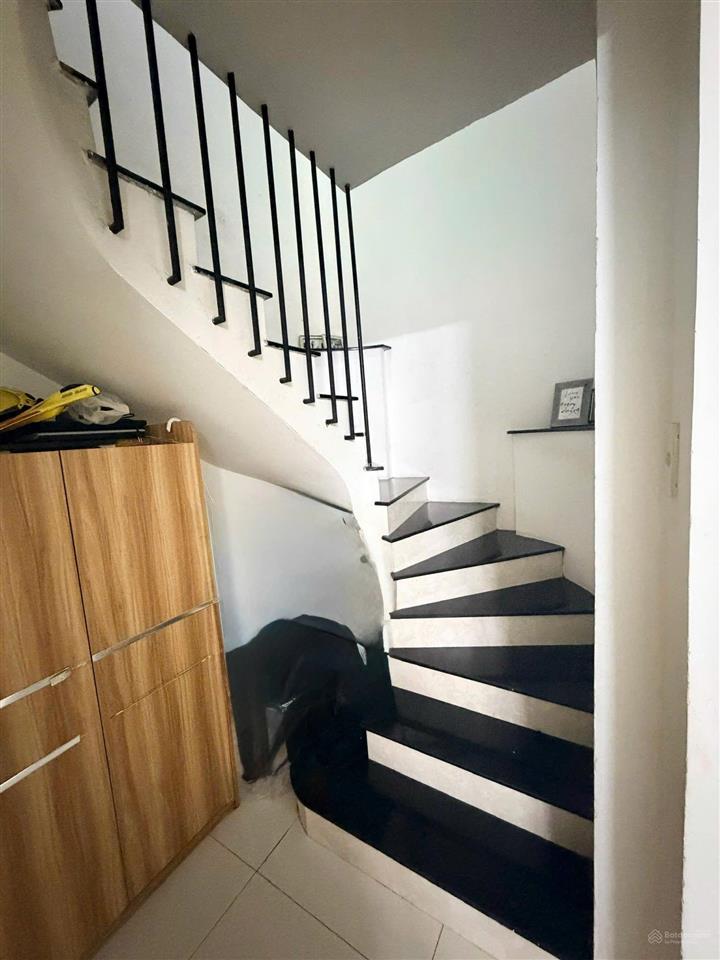 Bán gấp trệt kd cc tây thạnh 5 tỷ dtsd 86m2