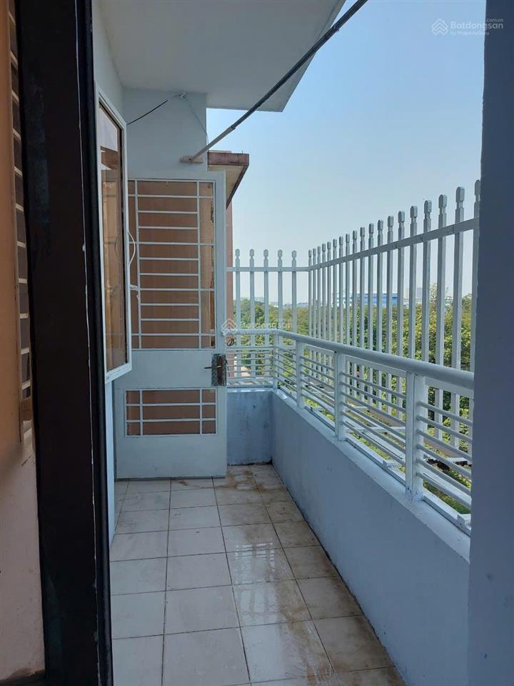Q. tân phú dt72m 2pn 2wc 2ty4 sổ lâu dài cc tây thạnh