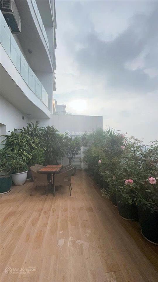 Căn góc 3 thoáng duplex thông tầng 3pn 303m2 sân vườn chạy quanh toà golden westlake view hồ tây
