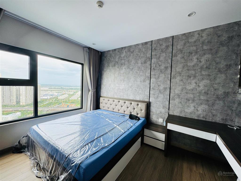 Bán căn 3pn tất cả view đều thấy sông, view thoáng, full nội thất cao cấp, sẵn sổ, rainbow vinhomes